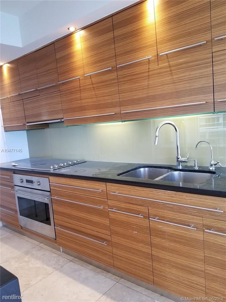 4779 Collins Ave - Photo 2 of 13