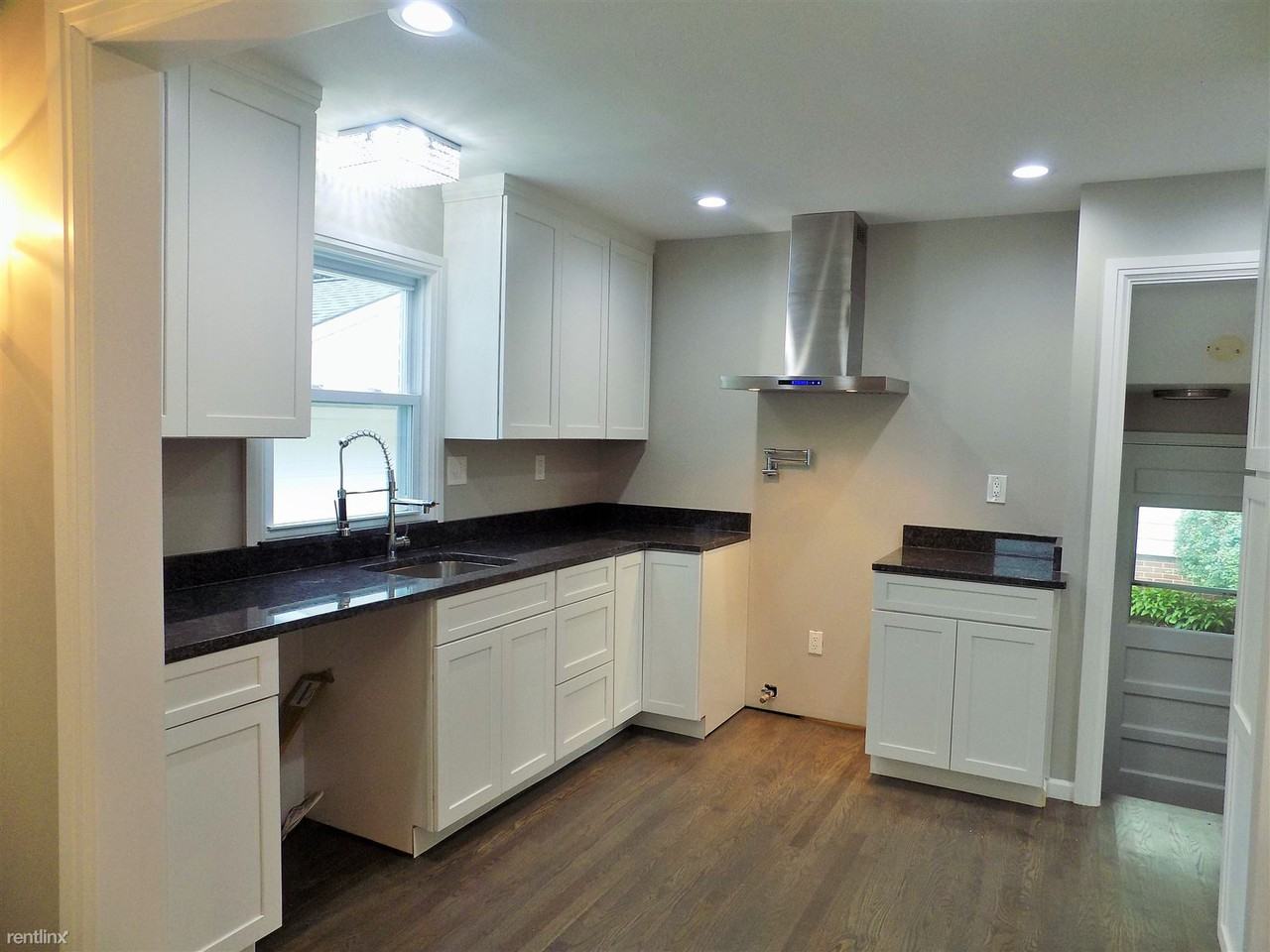 235 Chippewa Rd - Photo 2 of 10