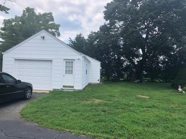 383 Montauk Hwy - Photo 2 of 12