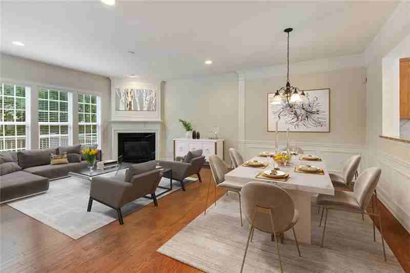 366 Ardmore Ct NW - Photo 3 of 26