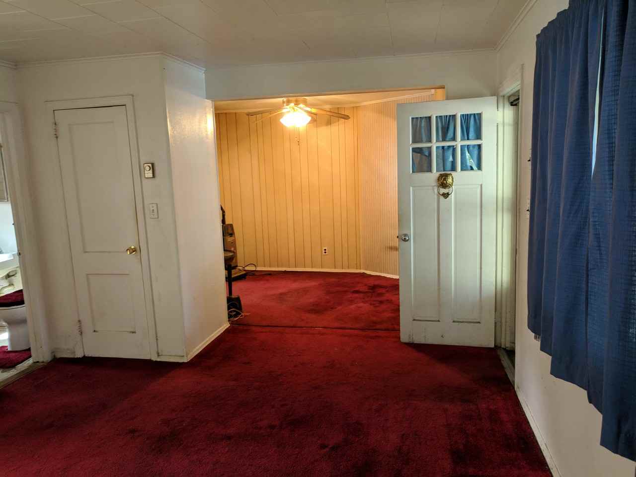 66 Corbin Ave - Photo 2 of 5