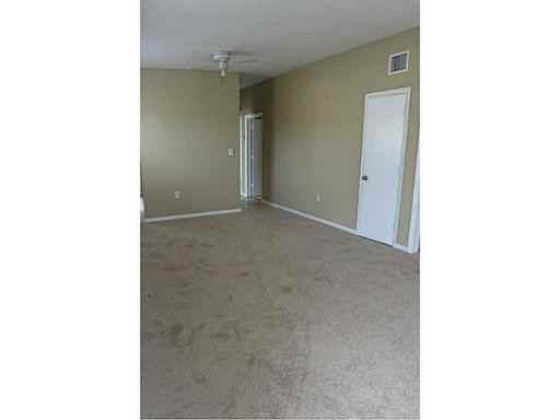 550 NW 30th Ave - Photo 2 of 10