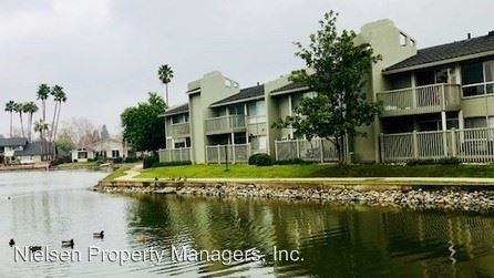 1 Shoal Court - Photo 3 of 5