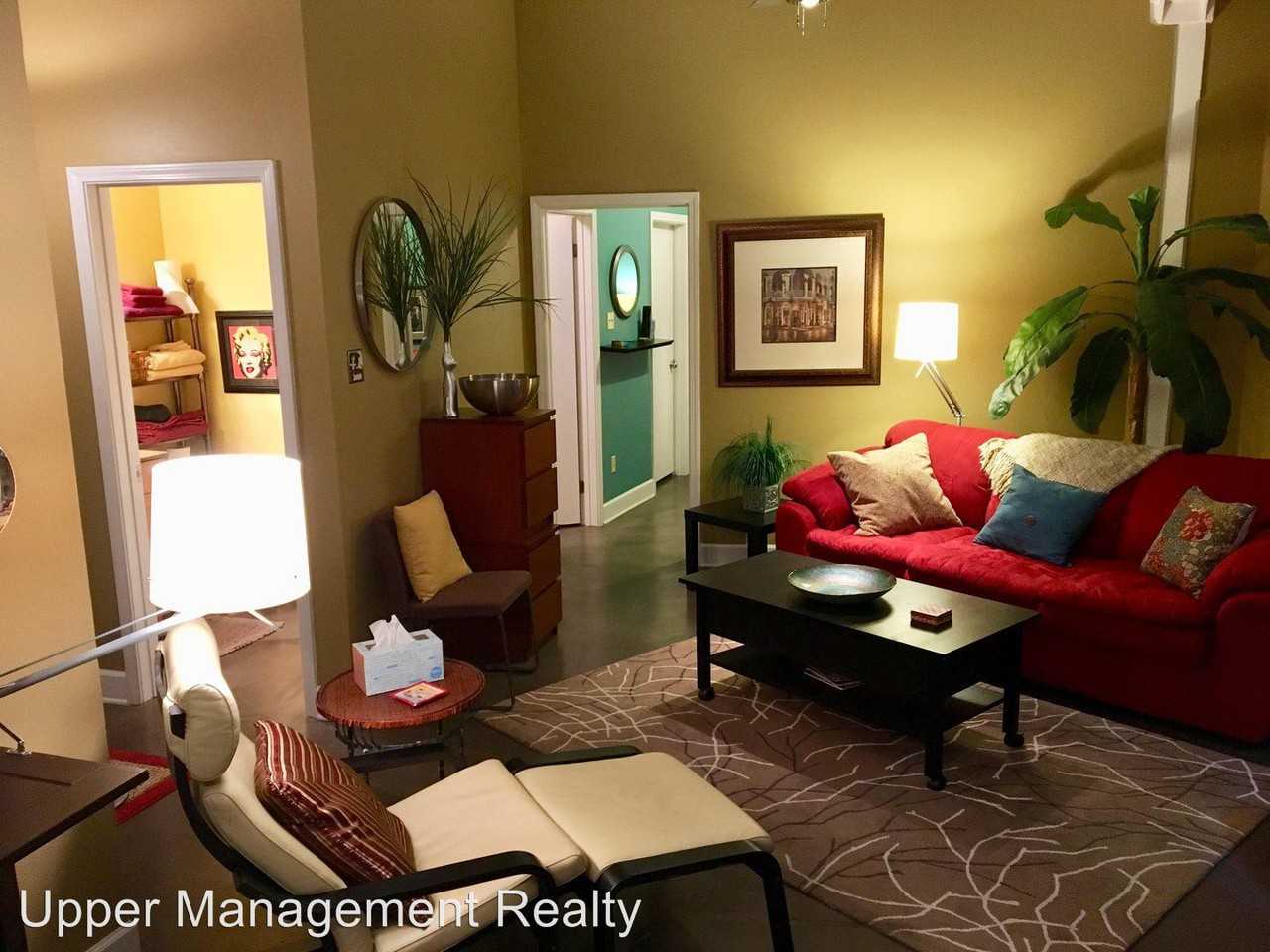 1111 S Peters St #103