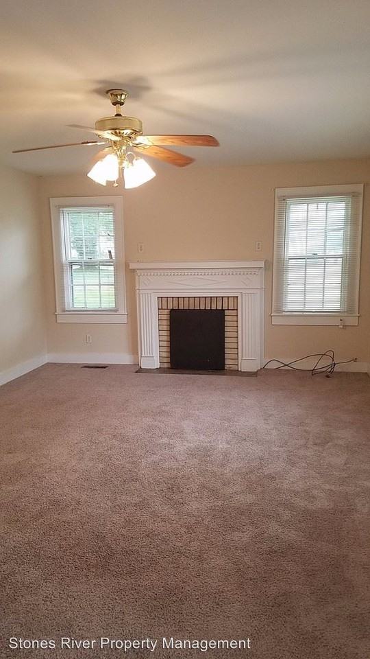 502 E Main St - Photo 3 of 15