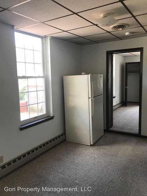 201 East Market - Photo 3 of 5