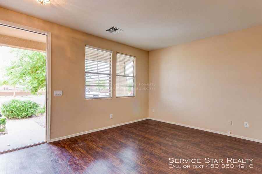 3309 W Nancy Ln - Photo 3 of 20