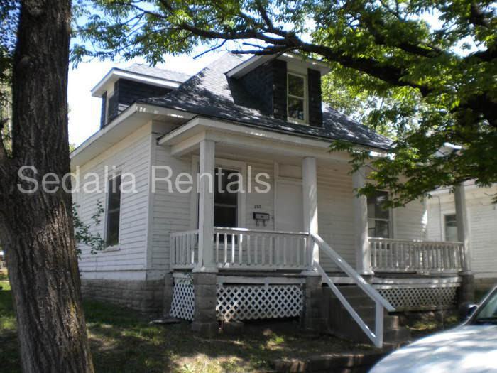 201 South Missouri Avenue - Photo 2 of 13