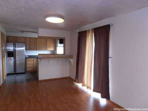 4477 Rodeo Dr NE - Photo 3 of 8