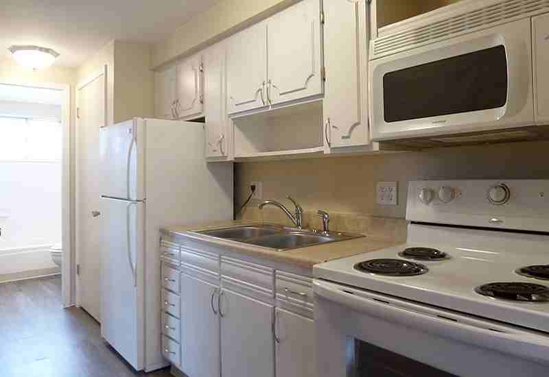 6651 S Vine St #1-311 - Photo 3 of 36