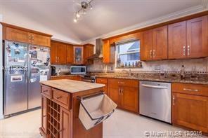 1594 Northwest 158th Avenue - Photo 3 of 23