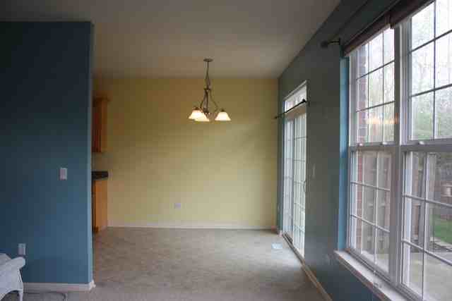 432 River Rd - Photo 3 of 15