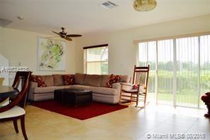 8551 W Southgate Shores Cir - Photo 2 of 8