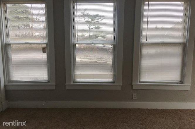 1 Lawson Ave - Photo 2 of 9