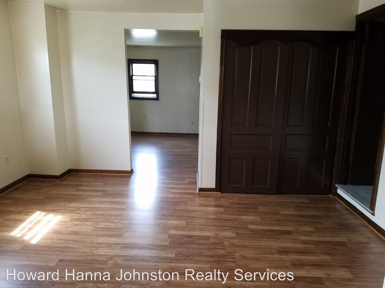 512-514 3rd Street - Photo 3 of 10