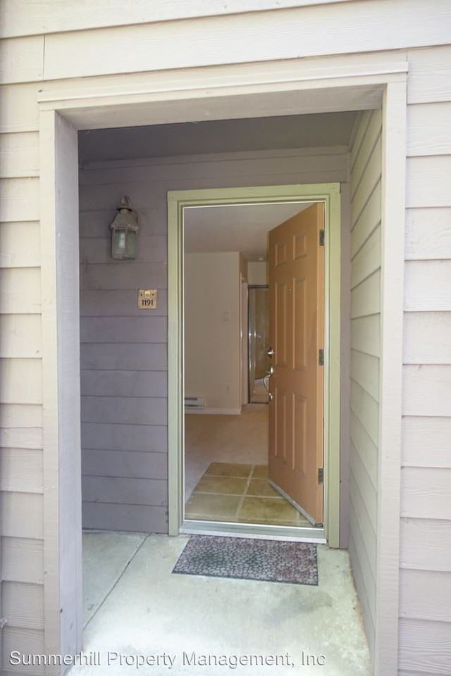 1191 Yarwood Ct - Photo 2 of 13
