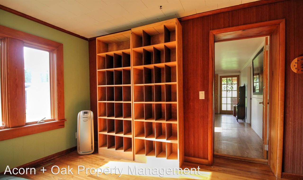 2739 Millikan Rd - Photo 3 of 12