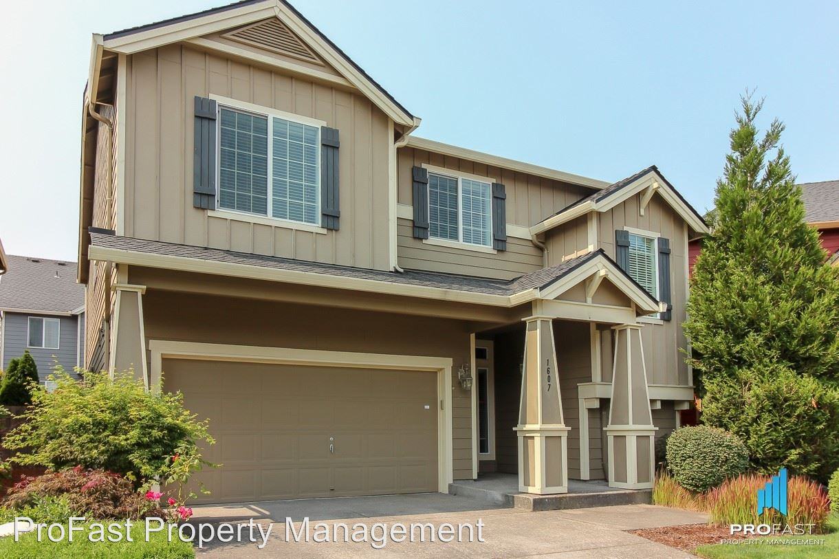 1607 SW Miranda Pl - Photo 3 of 41