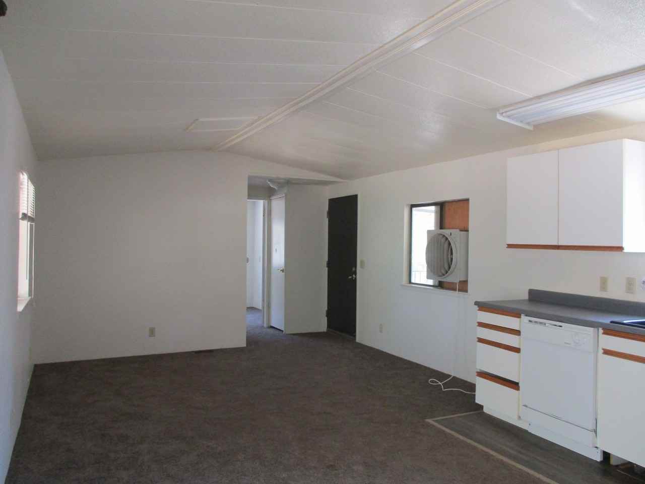 1023 Cherokee Rd - Photo 2 of 6