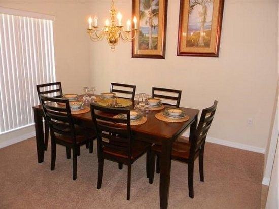 365 Barbera Dr - Photo 3 of 11