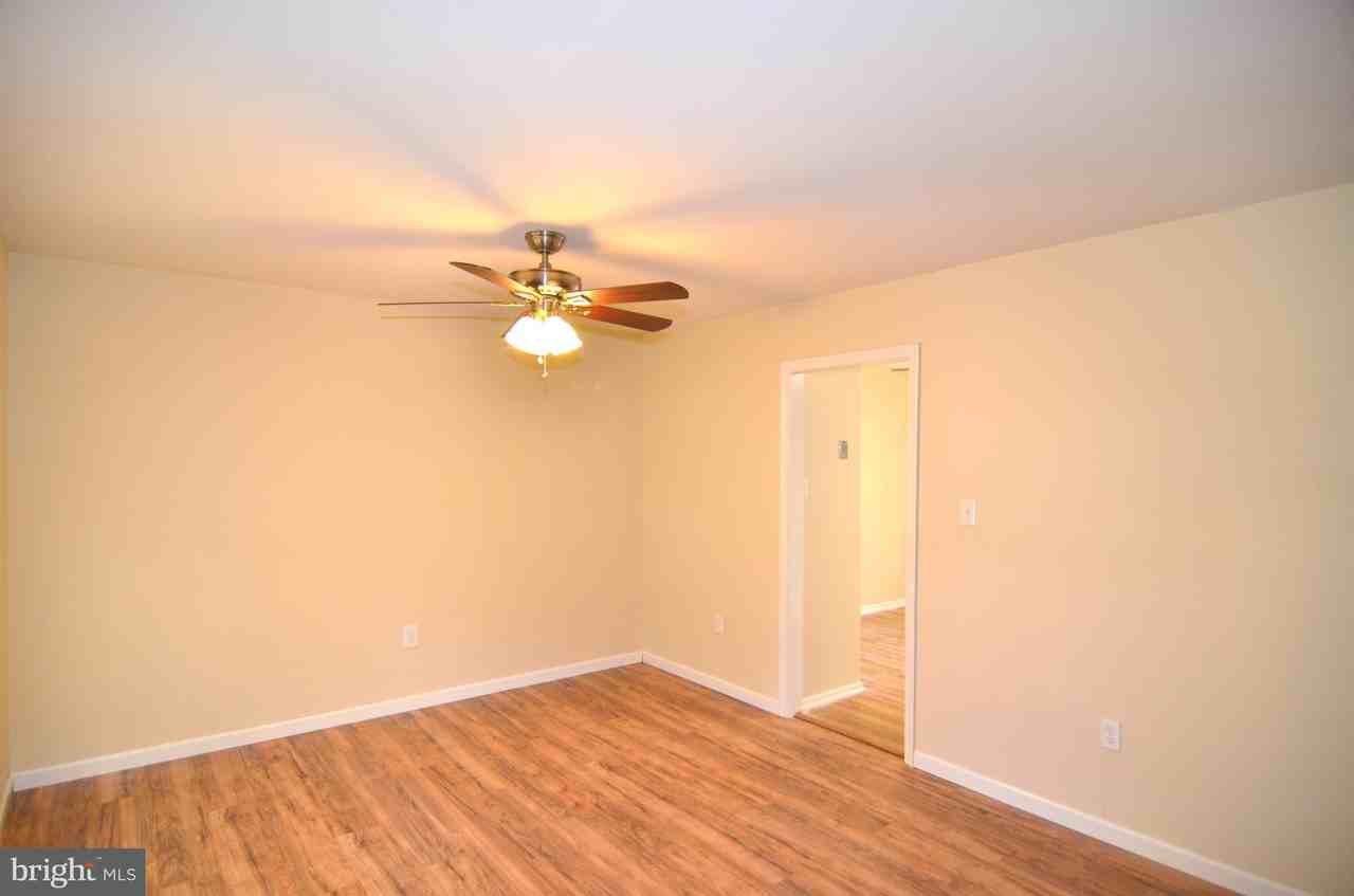 2080 Peace Ct - Photo 3 of 20