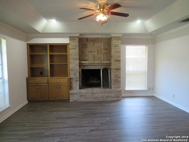 13841 Brook Hollow Blvd - Photo 2 of 9