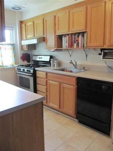 1512 Kennewick Rd - Photo 2 of 9