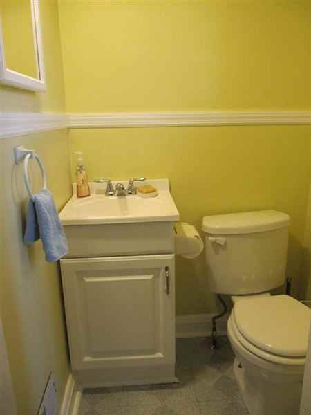 1512 Kennewick Rd - Photo 3 of 9