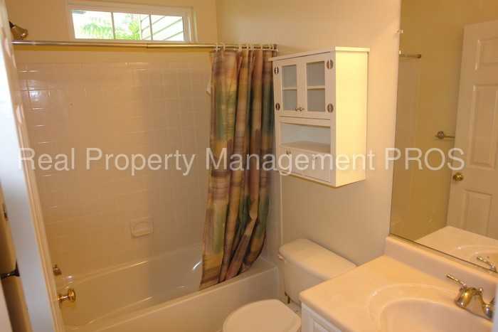 13041 Shenvale Cir - Photo 3 of 23