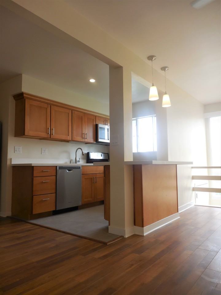 286 Elm St #10