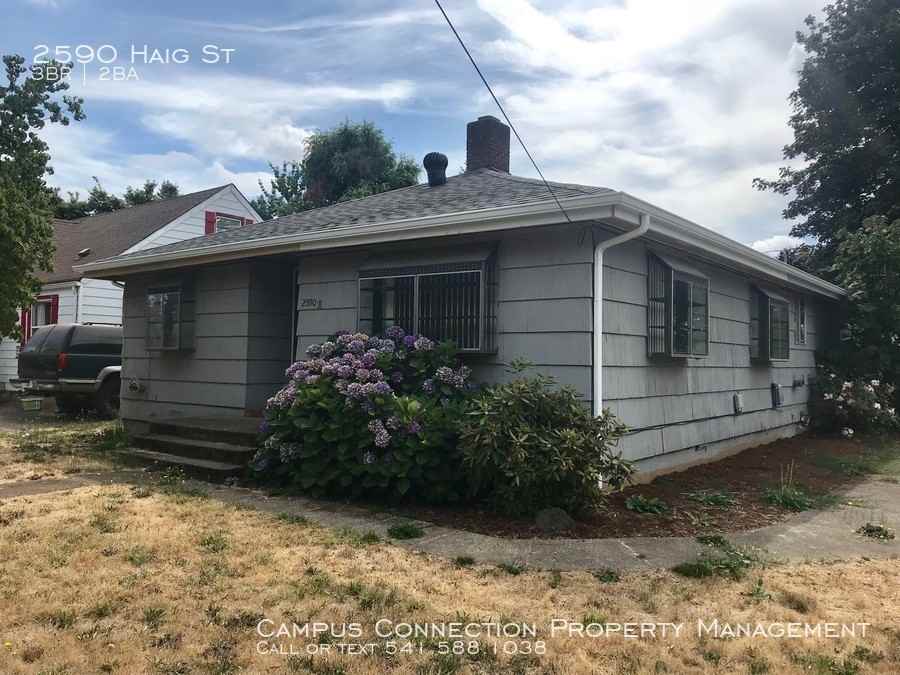 2590 Haig St - Photo 2 of 13