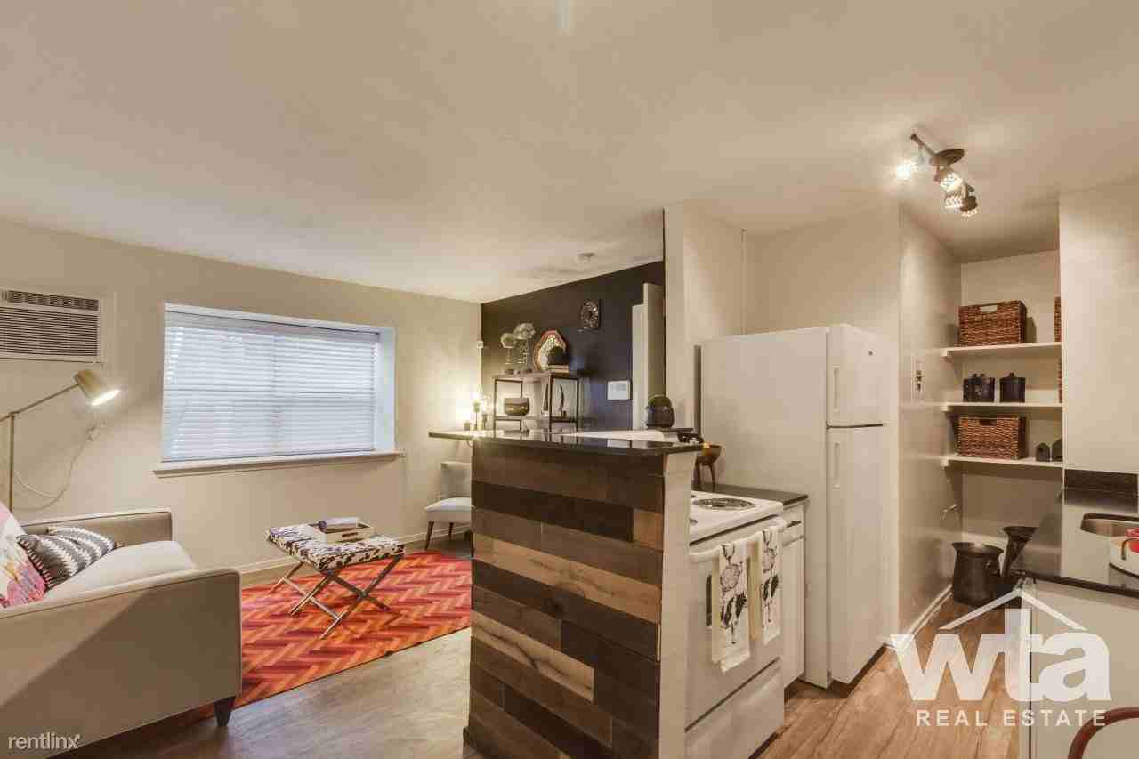 500 N. SANTA ROSA - Photo 3 of 20