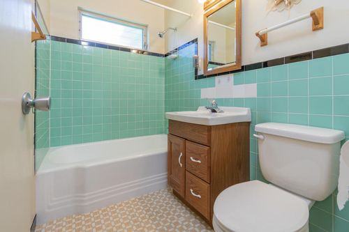 441 Pine Rd - Photo 2 of 8