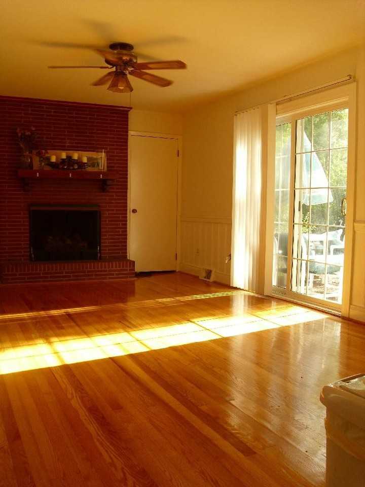 2012 Sherwood Dr - Photo 3 of 18