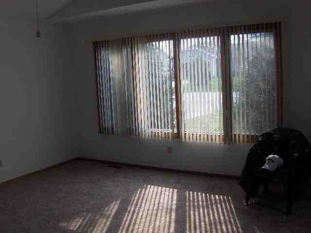 119 Lamplighter Loop SE - Photo 3 of 20