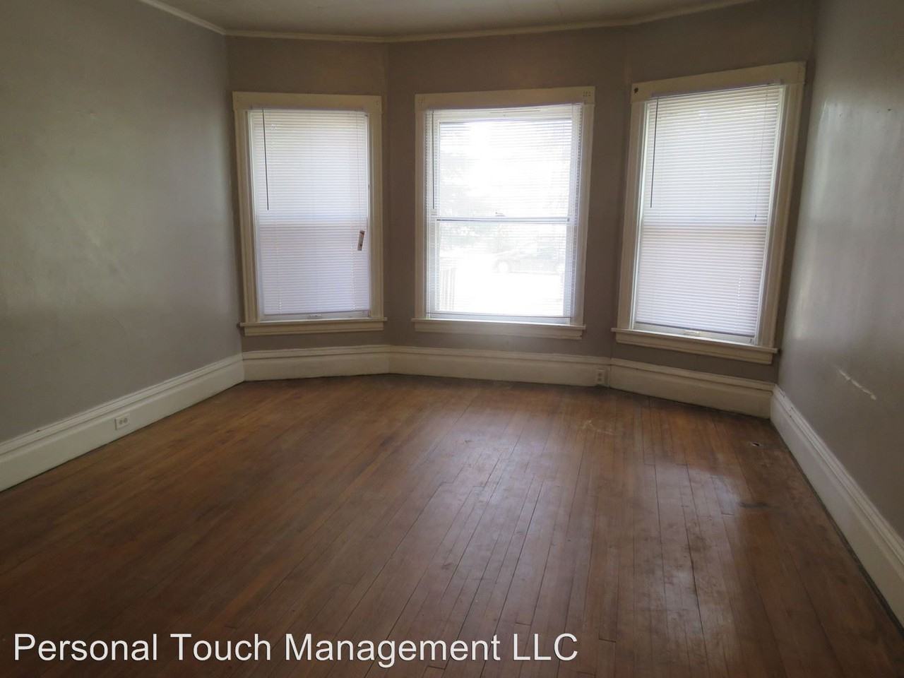 418 12th St N - Photo 2 of 15