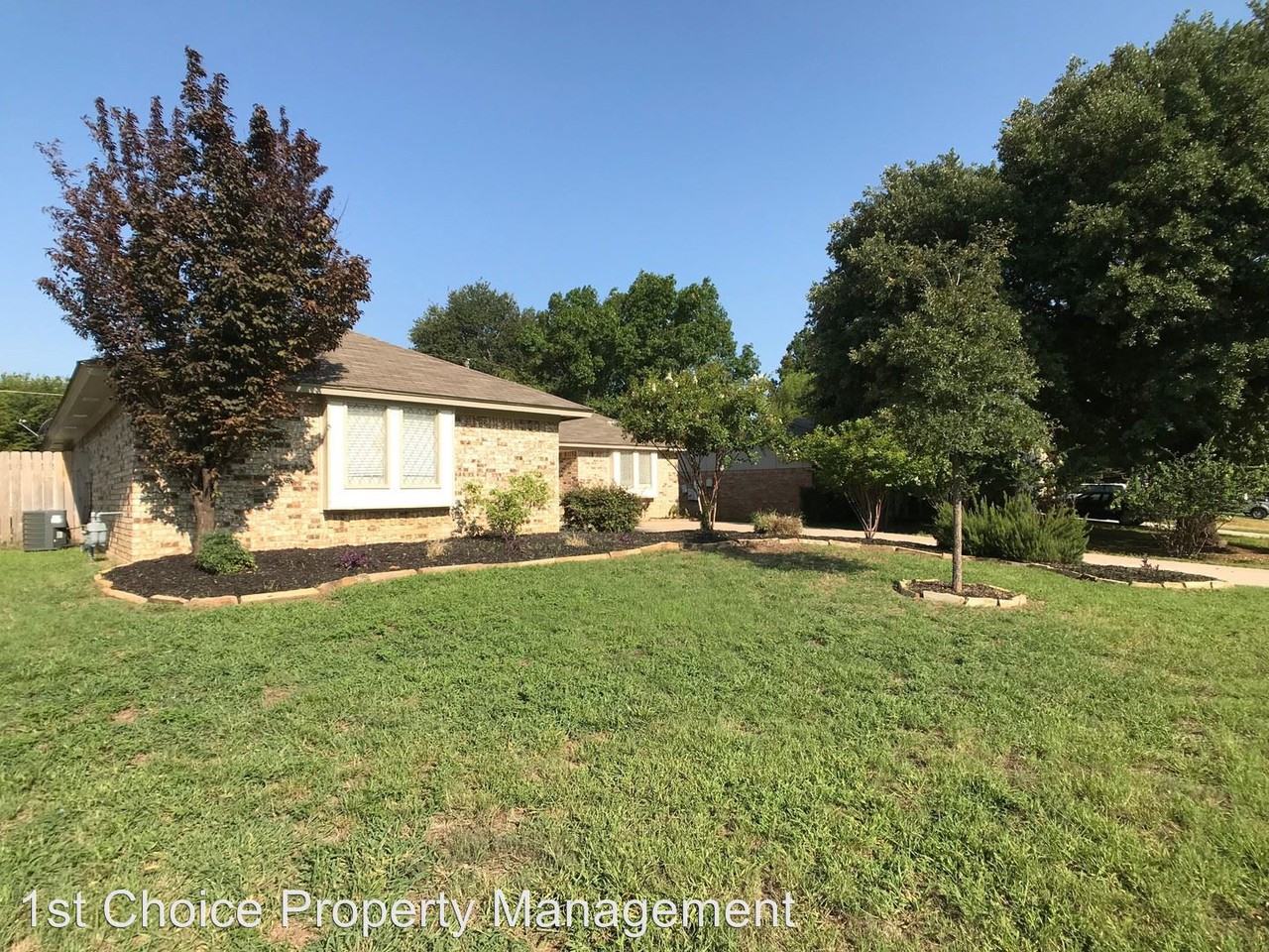 2925 Red Bird Ln - Photo 3 of 24