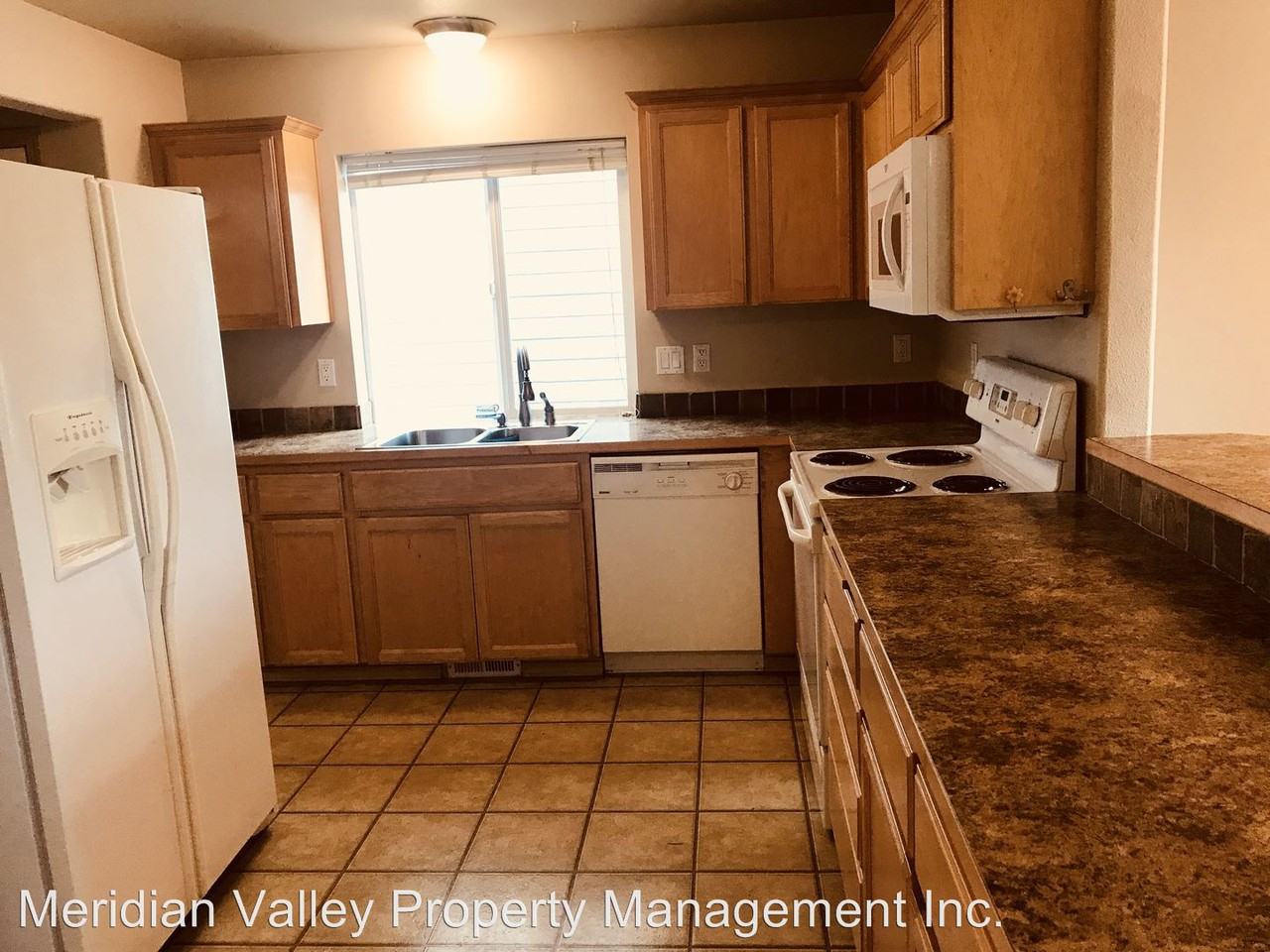 16017 SE 258th St - Photo 3 of 19