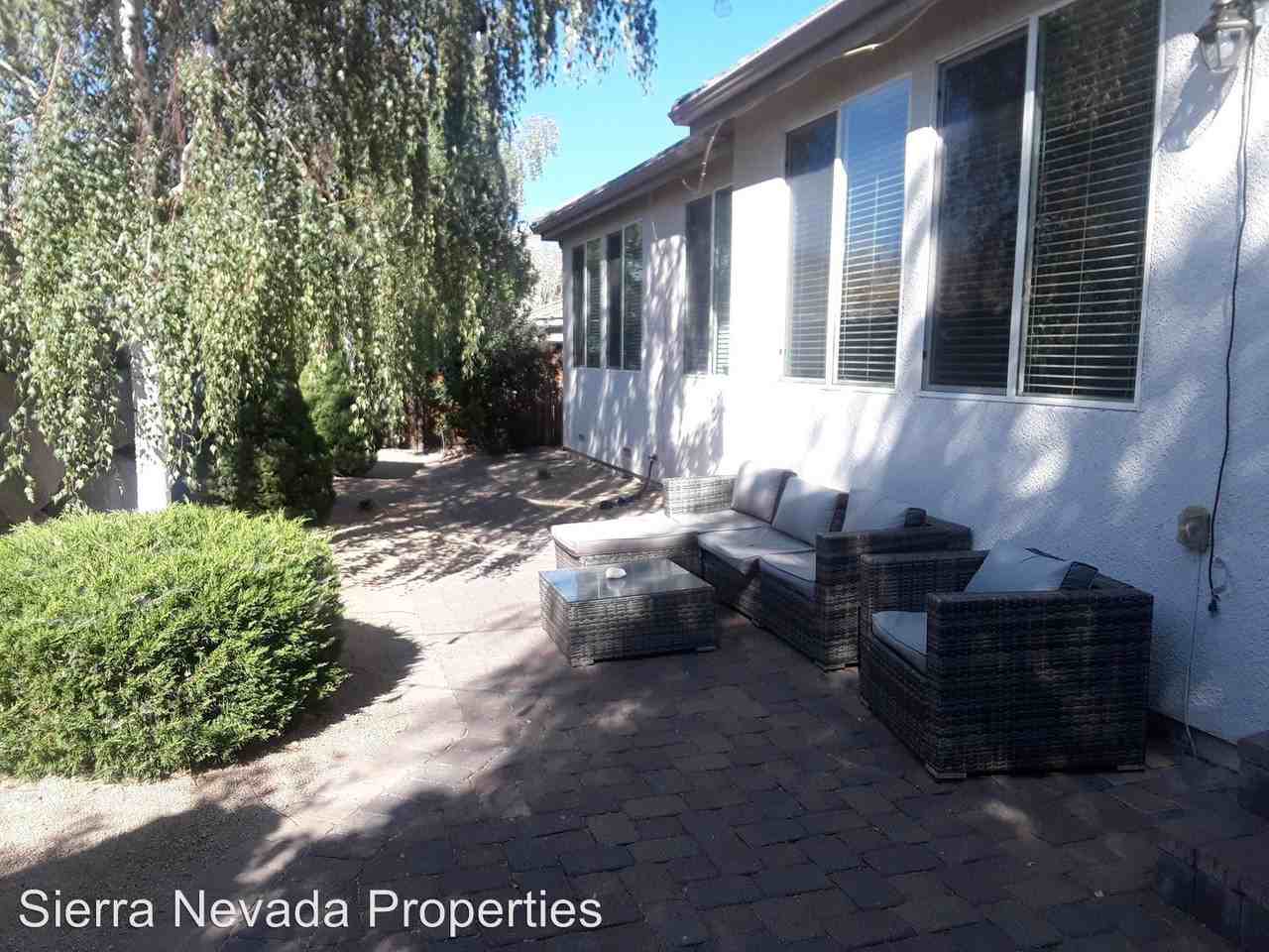 8120 Silver Strike Ct - Photo 2 of 12