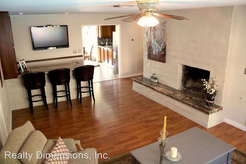 3531 Dundee Ct - Photo 2 of 9