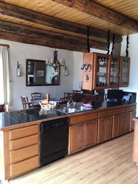 1015 Calle Largo - Photo 3 of 33