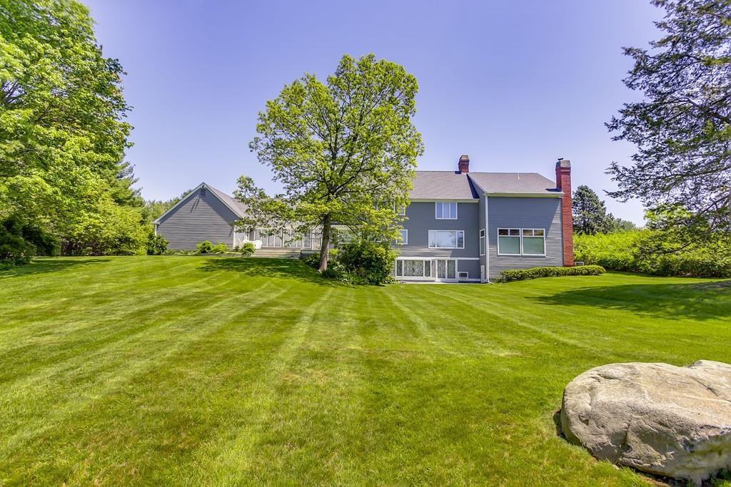 33 Whispering Ln - Photo 3 of 30