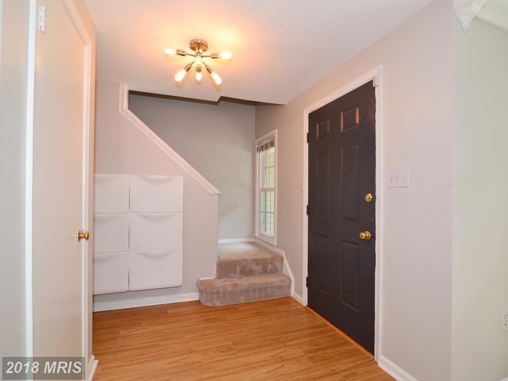 16 Nicholson Ct - Photo 2 of 30