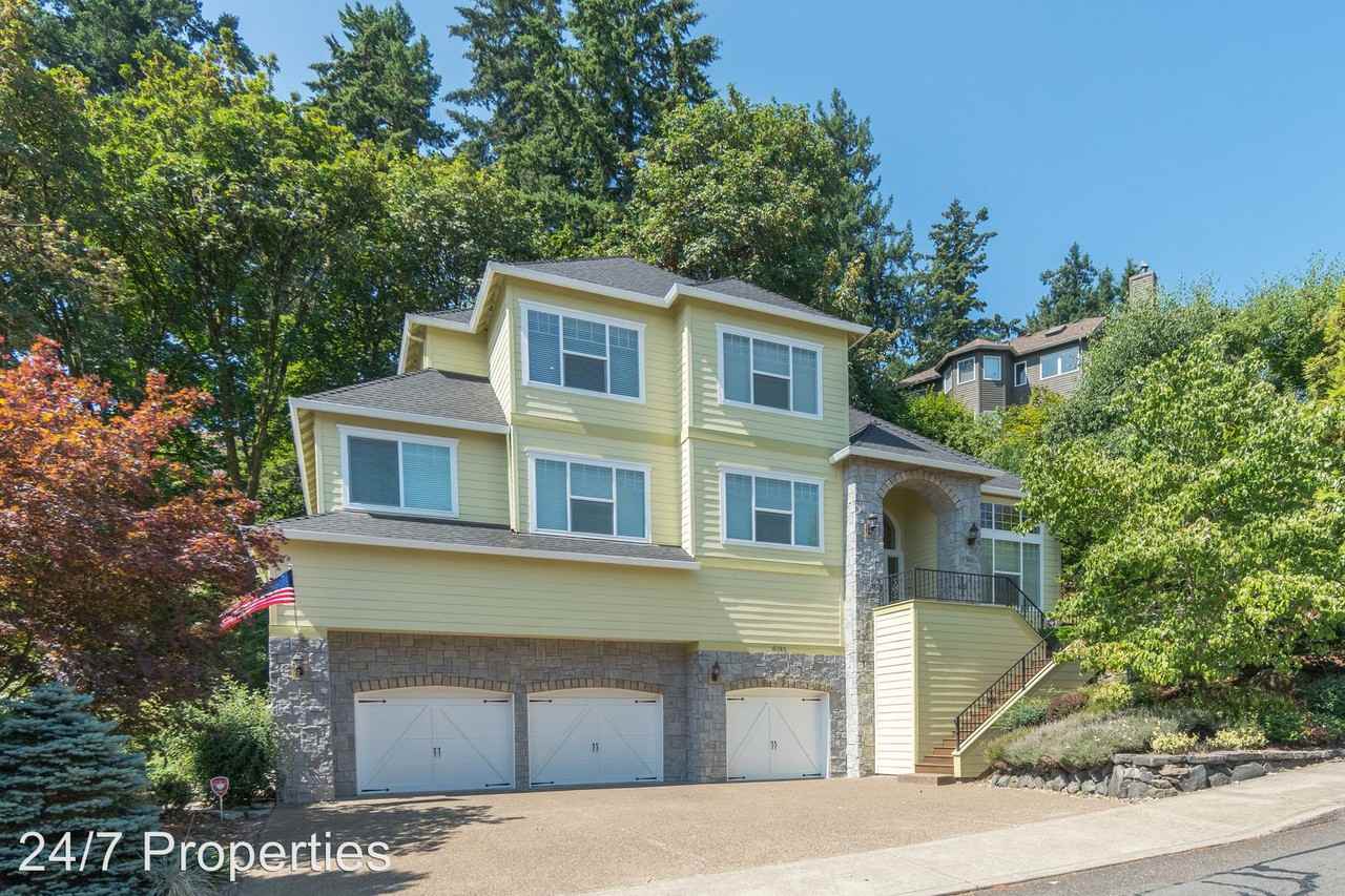 19785 Wildwood Dr - Photo 2 of 43