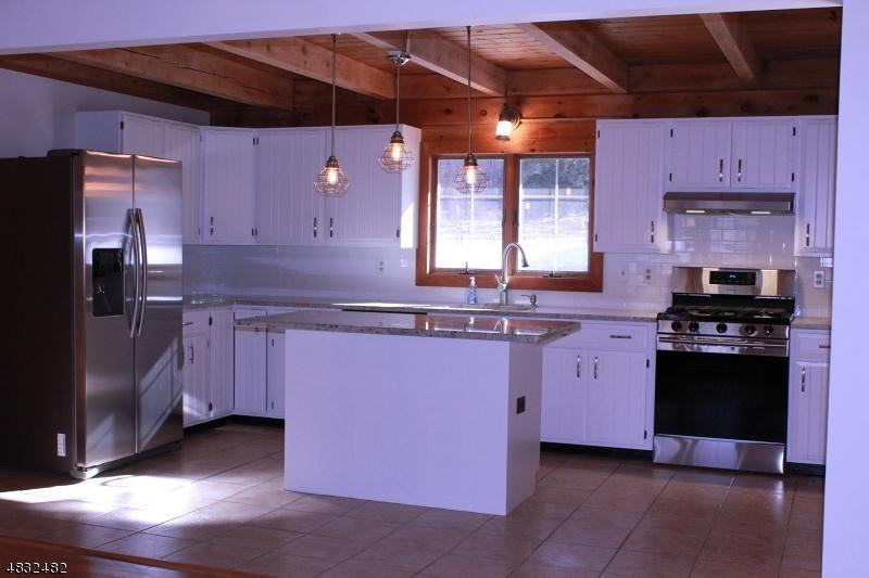 946 Jackson Valley Rd - Photo 2 of 9