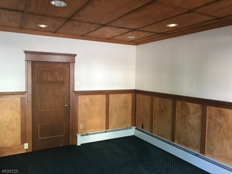 12 Baldwin Ln - Photo 2 of 16