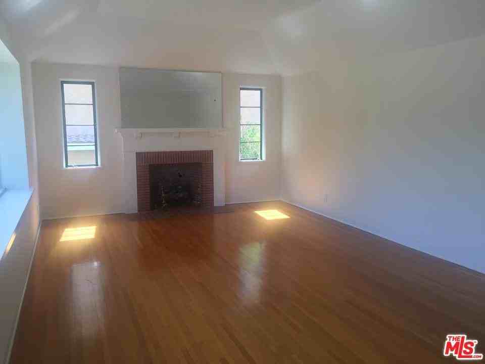5125 Inadale Ave - Photo 2 of 18