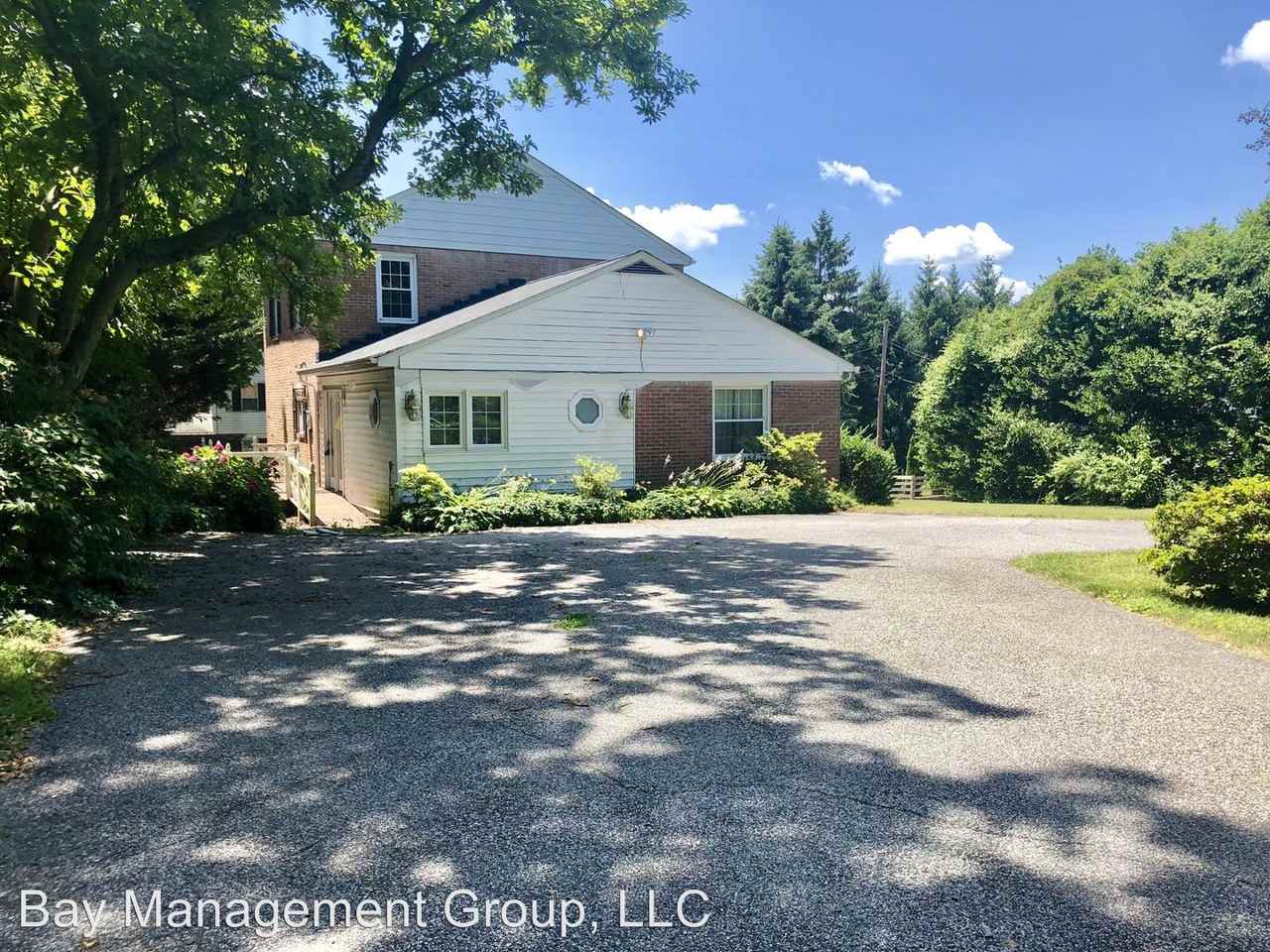 629 Woodbine Ave - Photo 2 of 21