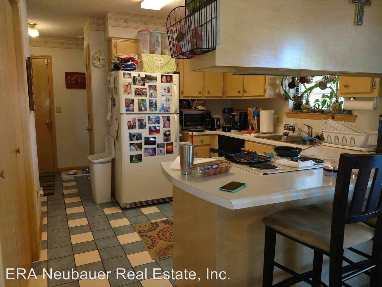 2402 Jason Dr - Photo 3 of 4