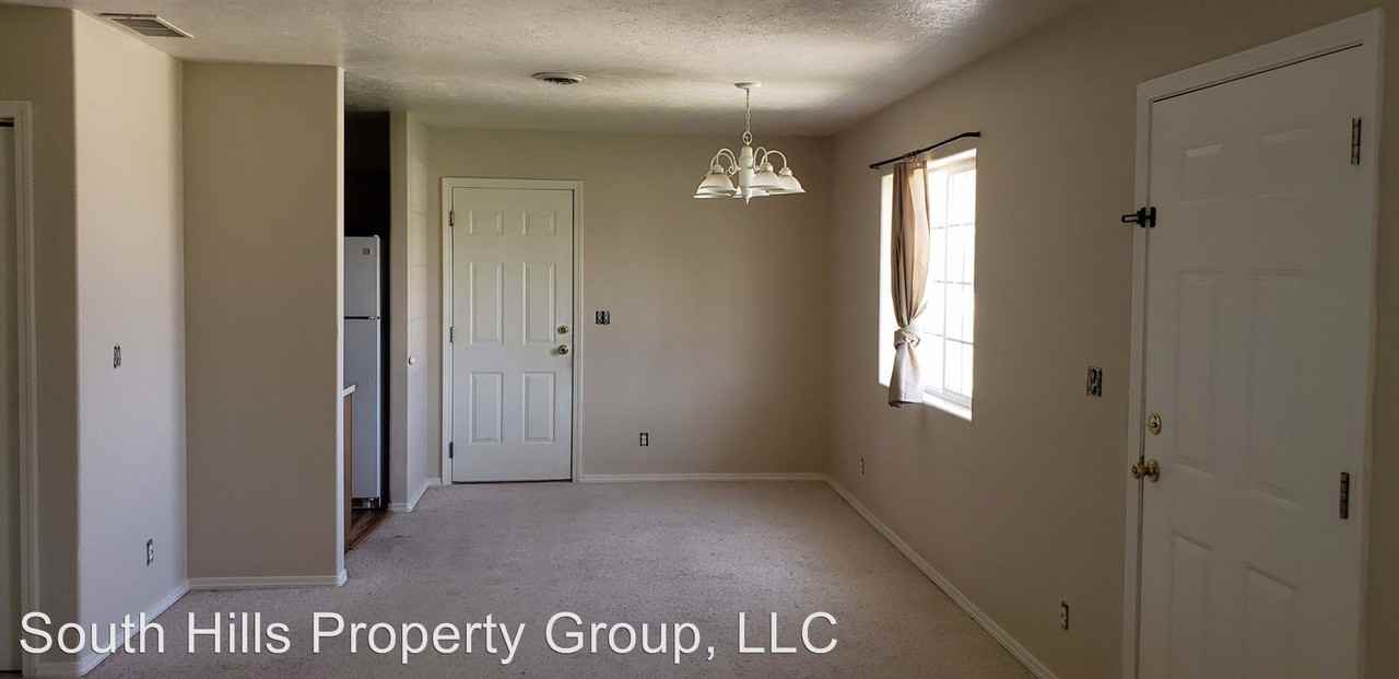 1015 W Midway St - Photo 3 of 8